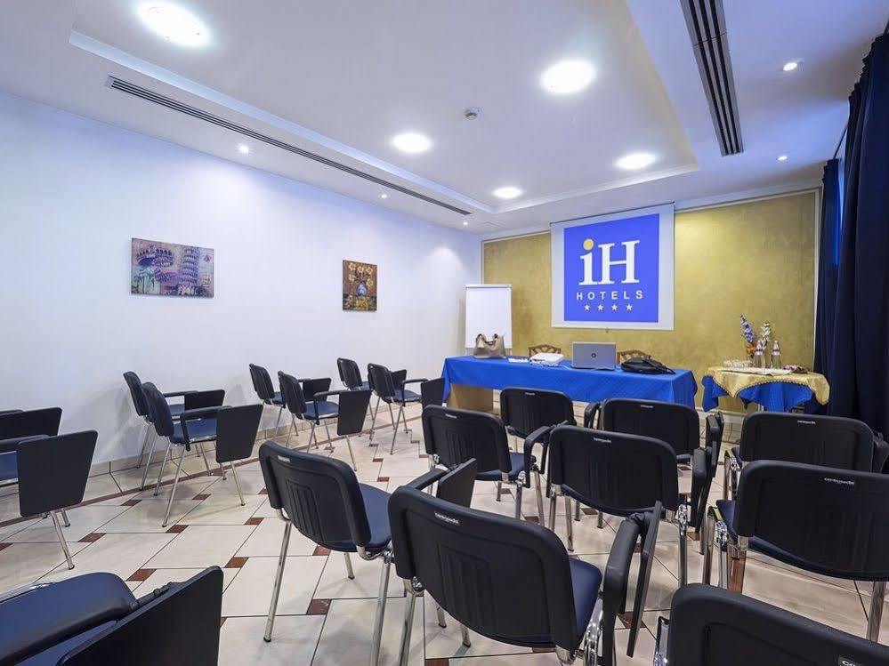 Hotel Firenze Каорле Екстер'єр фото